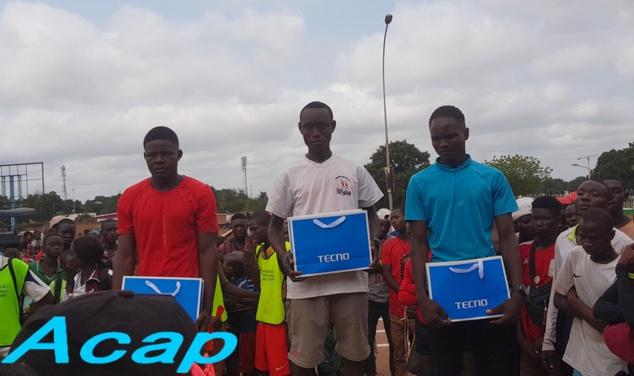 Marcelin Komna remporte le semi-marathon de 22 km Marcelin Komna remporte le semi-marathon de 22 km