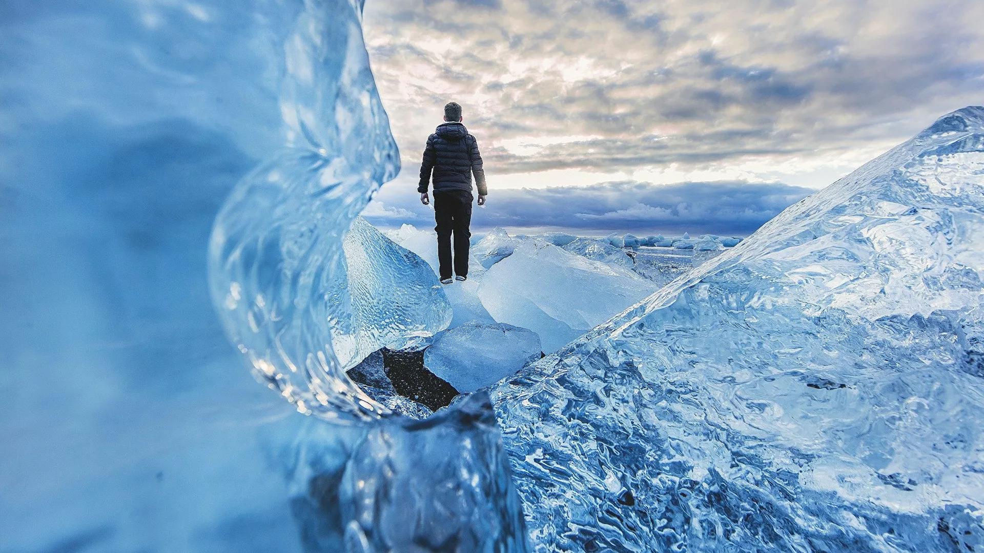 Une péninsule glaciaire a disparu dans l’océan Arctique Une péninsule glaciaire a disparu dans l’océan Arctique