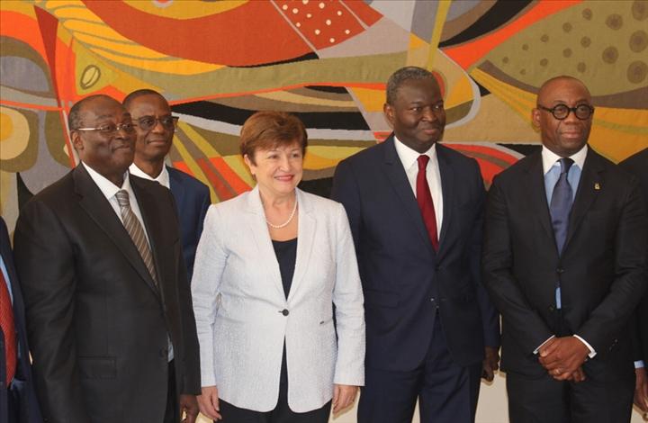 Visite de la Directrice Générale du FMI au siège de la BCEAO : l’excellence des relations entre les deux Institutions à nouveau saluée Visite de la Directrice Générale du FMI au siège de la BCEAO : l’excellence des relations entre les deux Institutions à nouveau saluée