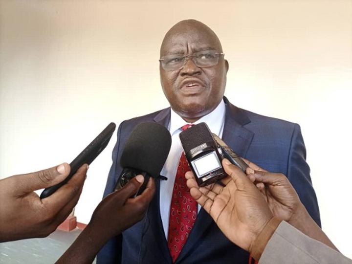 RCA : assassinat du général Zakaria Damane, le ministre d’État en charge de la justice Arnaud Djoubaye Abazène accusée RCA : assassinat du général Zakaria Damane, le ministre d’État en charge de la justice Arnaud Djoubaye Abazène accusée