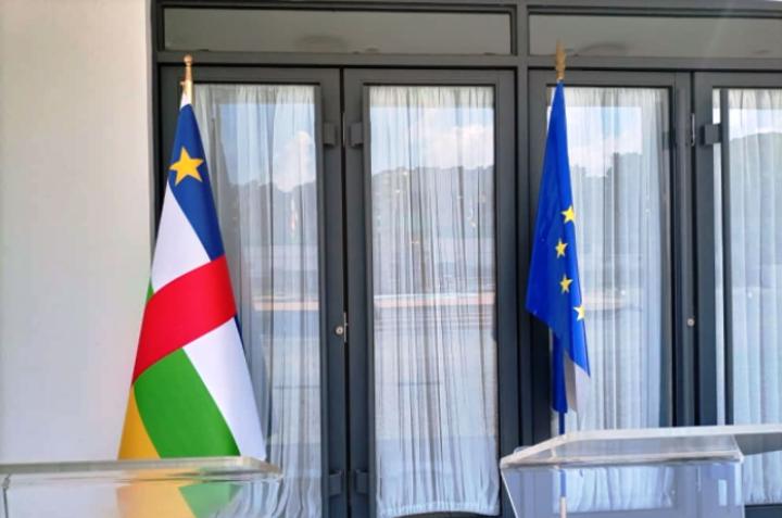 un appui de l’Union européenne au gouvernement pour améliorer le cadre réglementaire de la société civile un appui de l’Union européenne au gouvernement pour améliorer le cadre réglementaire de la société civile