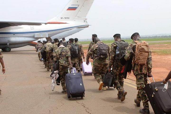 Crise De Carburant En Centrafrique Un Cargo Soudanais Bloqué Sur Le Tarmac De L Aéroport De
