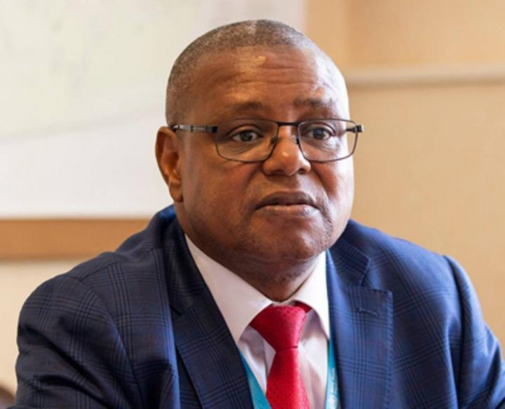 Centrafrique : le ministre de la santé, Pierre Somse, plaide pour le maintien d’appui des partenaires au Complexe pédiatrique de Bangui Centrafrique : le ministre de la santé, Pierre Somse, plaide pour le maintien d’appui des partenaires au Complexe pédiatrique de Bangui