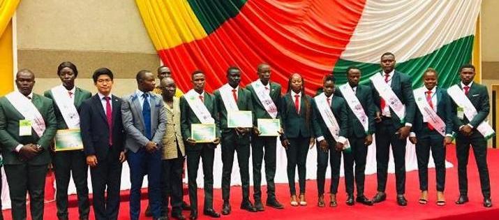 conférence internationale de la jeunesse et l’investiture de 8 députés Juniors du parlement panafricain conférence internationale de la jeunesse et l’investiture de 8 députés Juniors du parlement panafricain