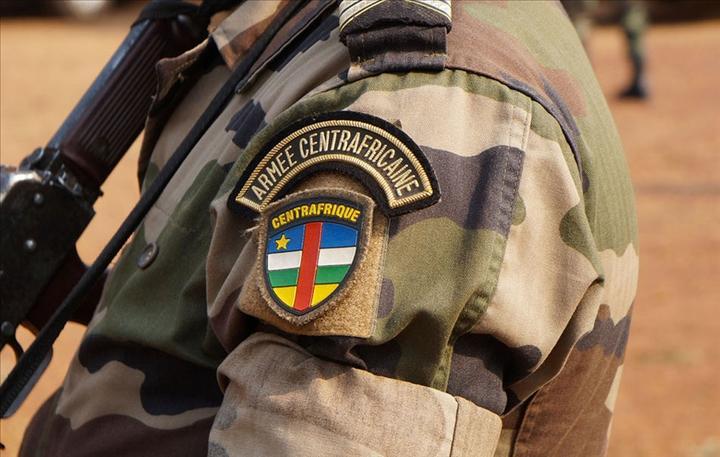 Obo, violente altercation entre deux soldats FACA Obo, violente altercation entre deux soldats FACA