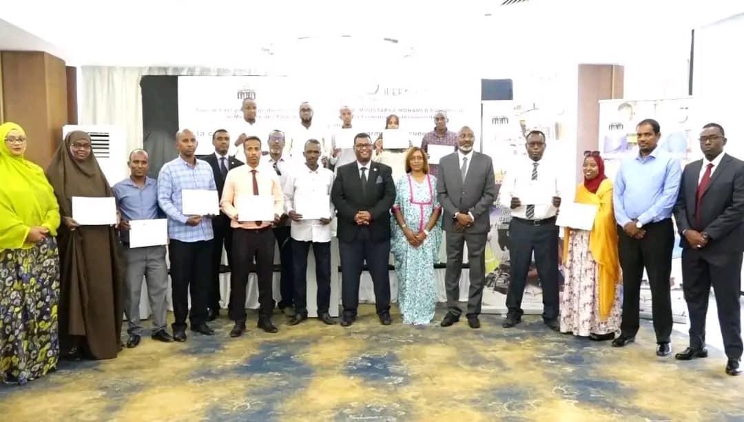 Le ministre de l’éducation nationale préside la cérémonie de lancement d’une nouvelle plateforme intitulée «Inserjeunes-Djibouti » Le ministre de l’éducation nationale préside la cérémonie de lancement d’une nouvelle plateforme intitulée «Inserjeunes-Djibouti »