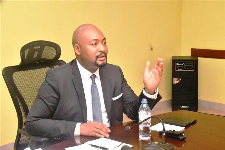 Marché domestique : la Centrafrique réussit un emprunt de 10 milliards de Fcfa Marché domestique : la Centrafrique réussit un emprunt de 10 milliards de Fcfa