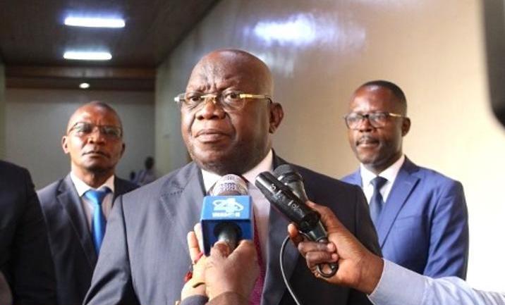 « Sans routes, il n’y a pas de développement et le gouvernement travaille à construire des routes », Éric Rokosse Kamot « Sans routes, il n’y a pas de développement et le gouvernement travaille à construire des routes », Éric Rokosse Kamot