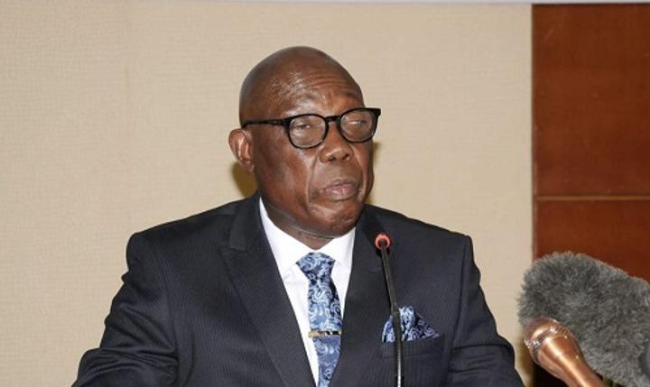 Félix Moloua dévoile les secrets du régime de Touadera devant la commission affaires étrangères de l’assemblée nationale Félix Moloua dévoile les secrets du régime de Touadera devant la commission affaires étrangères de l’assemblée nationale