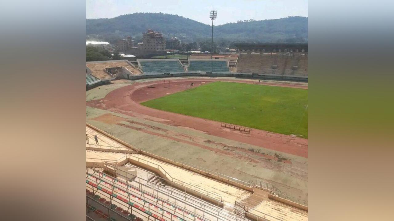 les travaux de réhabilitation partielle du complexe sportif Barthelemy Boganda vont bon train, selon le constat du RJDH les travaux de réhabilitation partielle du complexe sportif Barthelemy Boganda vont bon train, selon le constat du RJDH