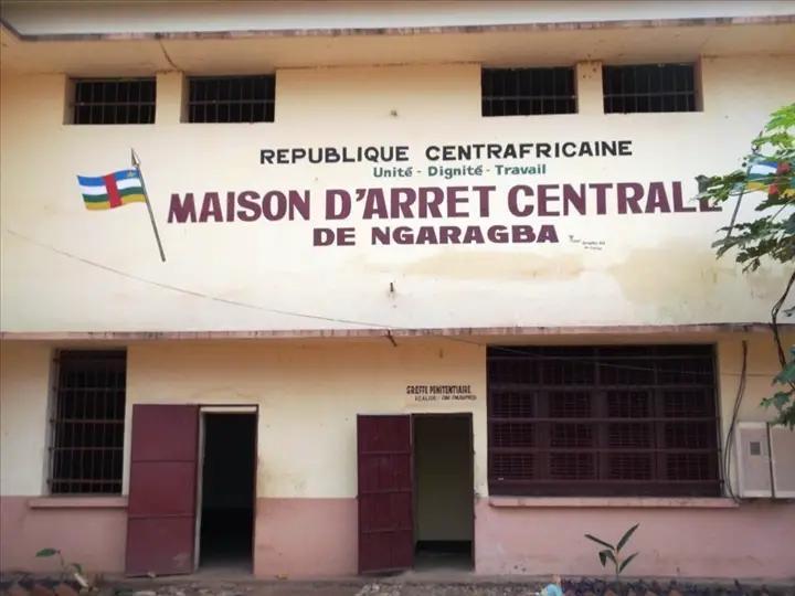 Conditions de détention en République centrafricaine : un rapport alarmant met en lumière des défis et des solutions possibles Conditions de détention en République centrafricaine : un rapport alarmant met en lumière des défis et des solutions possibles