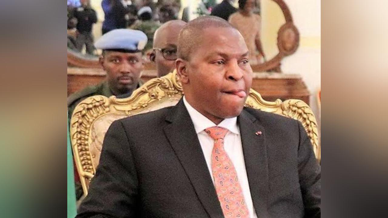 Le message de Bambari au Président Kongoboro : la patience du peuple atteint ses limites face aux exactions des mercenaires russes Le message de Bambari au Président Kongoboro : la patience du peuple atteint ses limites face aux exactions des mercenaires russes