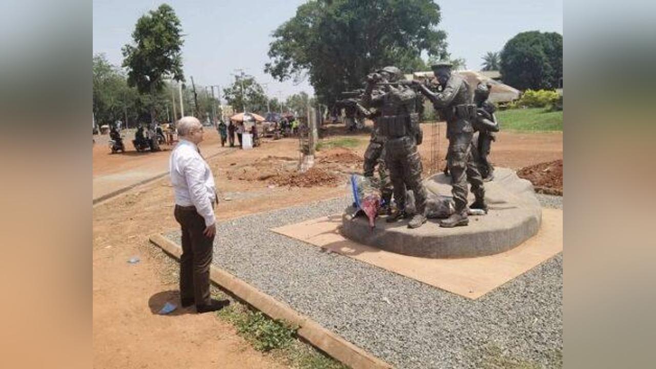 L’ambassadeur russe promet : les professeurs Wagner arriveront bientôt en Centrafrique pour enseigner L’ambassadeur russe promet : les professeurs Wagner arriveront bientôt en Centrafrique pour enseigner