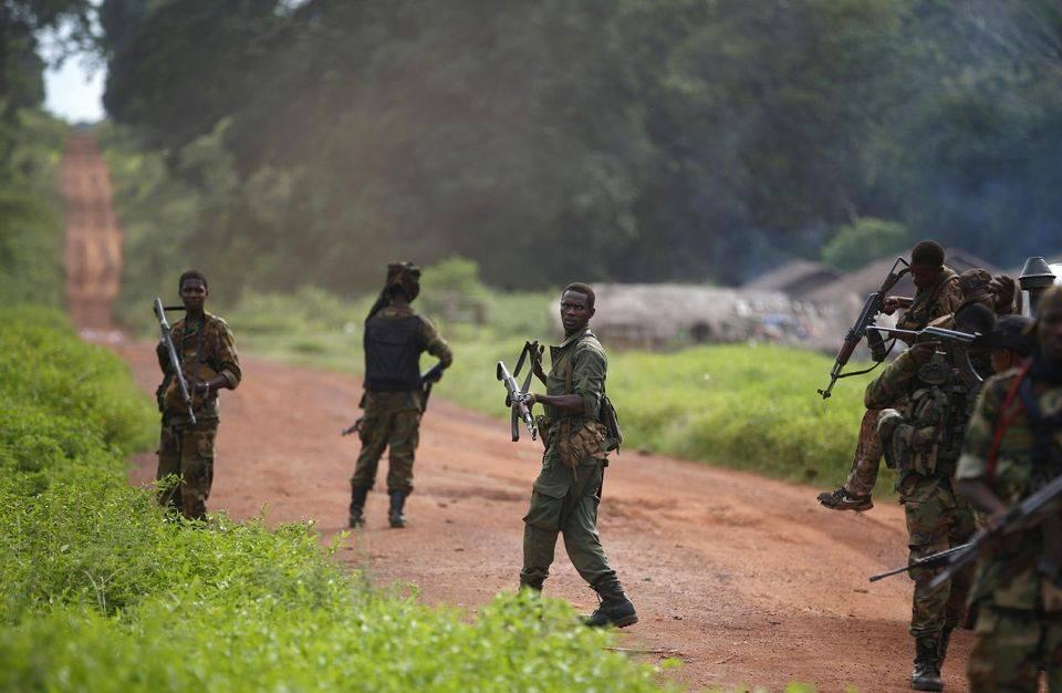 au moins 6 morts lors d’affrontements entre les forces armées et une milice locale au sud-est du pays au moins 6 morts lors d’affrontements entre les forces armées et une milice locale au sud-est du pays