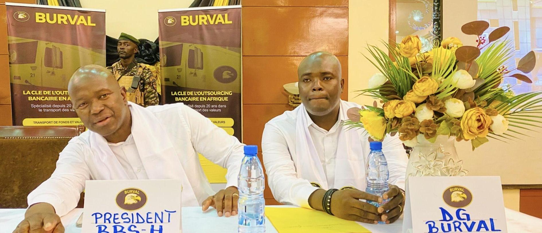 «Nous voulons faire de la Centrafrique, le hub de la sous-région» Abel Azoupiou Sourou, DG de BURVAL RCA «Nous voulons faire de la Centrafrique, le hub de la sous-région» Abel Azoupiou Sourou, DG de BURVAL RCA