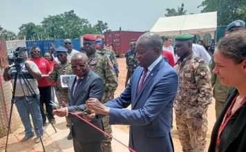 Forces Armées Centrafricaines Reçoivent Entrepôt d’Armes Forces Armées Centrafricaines Reçoivent Entrepôt d'Armes