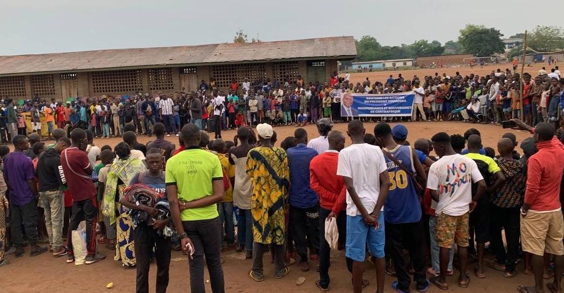 Mobilisation Populaire à Bimbo pour le Président Touadéra Mobilisation Populaire à Bimbo pour le Président Touadéra