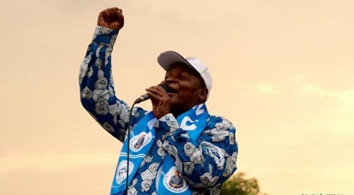 Touadera 2025: Élection Ou Couronnement Annoncé Touadera 2025: Élection Ou Couronnement Annoncé