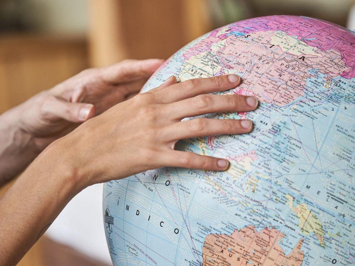 Bilinguisme et Vieillissement: Un Avantage Cognitif Bilinguisme et Vieillissement: Un Avantage Cognitif