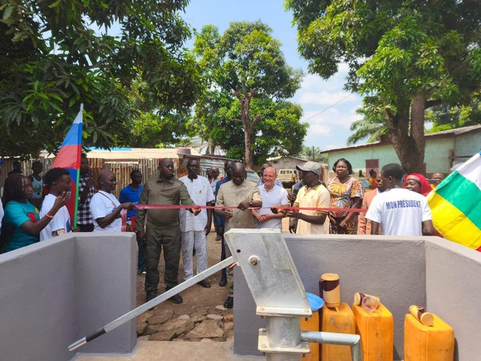 Inauguration de Forages à Sara-Kaba Union Inauguration de Forages à Sara-Kaba Union