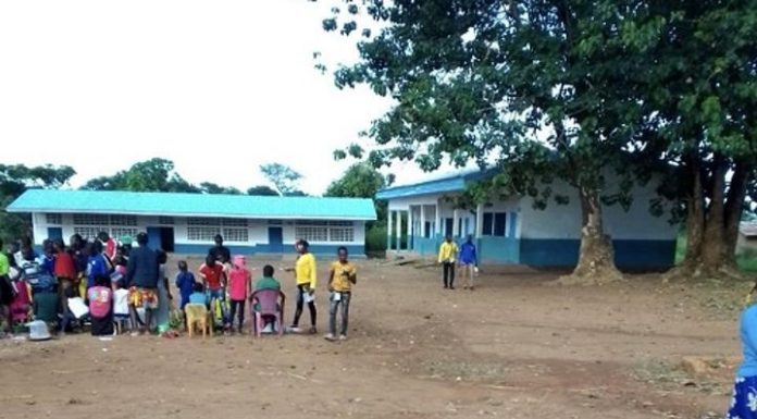 Fermeture Prochaine des Écoles dans les Provinces Fermeture Prochaine des Écoles dans les Provinces