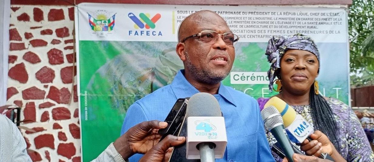 Consommons Local Valorise Les Produits Vivriers Transformés Consommons Local Valorise Les Produits Vivriers Transformés