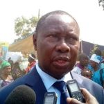 Insou- Employés Nationaux Dénoncent Discrimination Insou- Employés Nationaux Dénoncent Discrimination