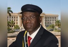 Critique de Jean-Pierre Mara sur l’importation d’urnes Critique de Jean-Pierre Mara sur l'importation d'urnes