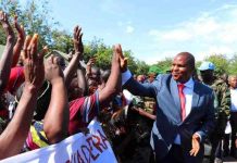 Population Remercie Président Touadéra Pour Ses Efforts Population Remercie Président Touadéra Pour Ses Efforts