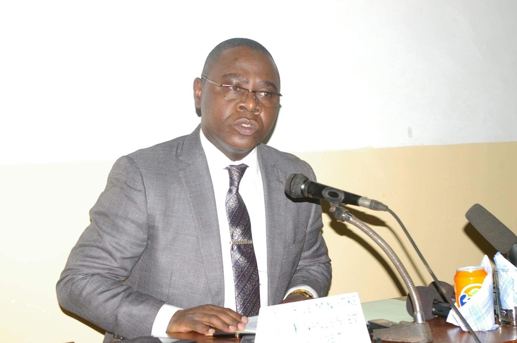 Dondra: Un Passé Économique Sombre Interroge Dondra: Un Passé Économique Sombre Interroge