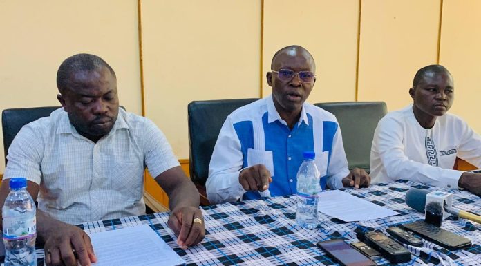 Leaders Remontent Les Bretelles Aux Candidats Dologuelé Dondra Leaders Remontent Les Bretelles Aux Candidats Dologuelé Dondra