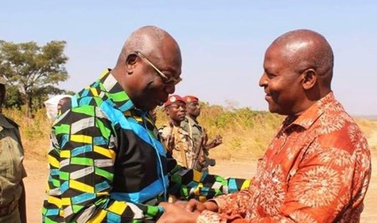 Vote Massif Pour Touadéra, Appel de Martin Ziguelé Vote Massif Pour Touadéra, Appel de Martin Ziguelé