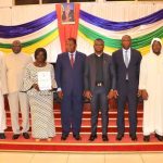 Refus de Dologuélé et Dondra de signer le code de conduite Refus de Dologuélé et Dondra de signer le code de conduite