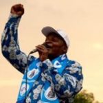 Don de 50 000 Francs CFA aux lycéennes à Ndélé Don de 50 000 Francs CFA aux lycéennes à Ndélé