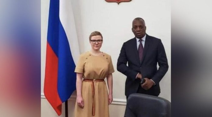 Agro-industrie: 50 Usines Fantômes de Touadéra Agro-industrie: 50 Usines Fantômes de Touadéra