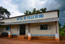 Haut-Mbomou: ÉQuipe de Campagne Interceptée PrèS D’Obo Haut-Mbomou: ÉQuipe de Campagne Interceptée PrèS D'Obo