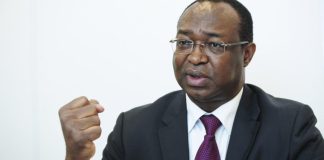 Dologuélé Revendique Victoire Face à Touadéra Dologuélé Revendique Victoire Face à Touadéra