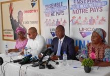 Duel de Communication Dologuélé-Touadéra en Centrafrique Duel de Communication Dologuélé-Touadéra en Centrafrique