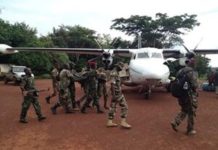 Soldat FACA Arrêté par Mercenaires Russes à Zémio Soldat FACA Arrêté par Mercenaires Russes à Zémio