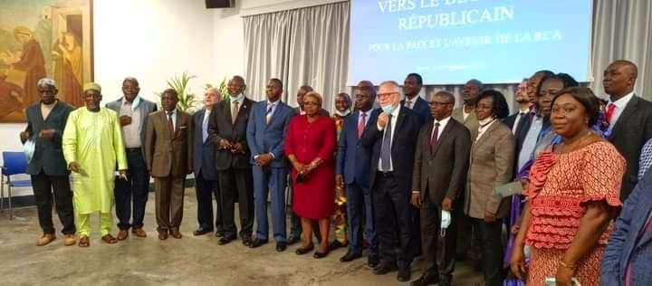 les leaders politiques appelés à dépasser les querelles personnelles les leaders politiques appelés à dépasser les querelles personnelles