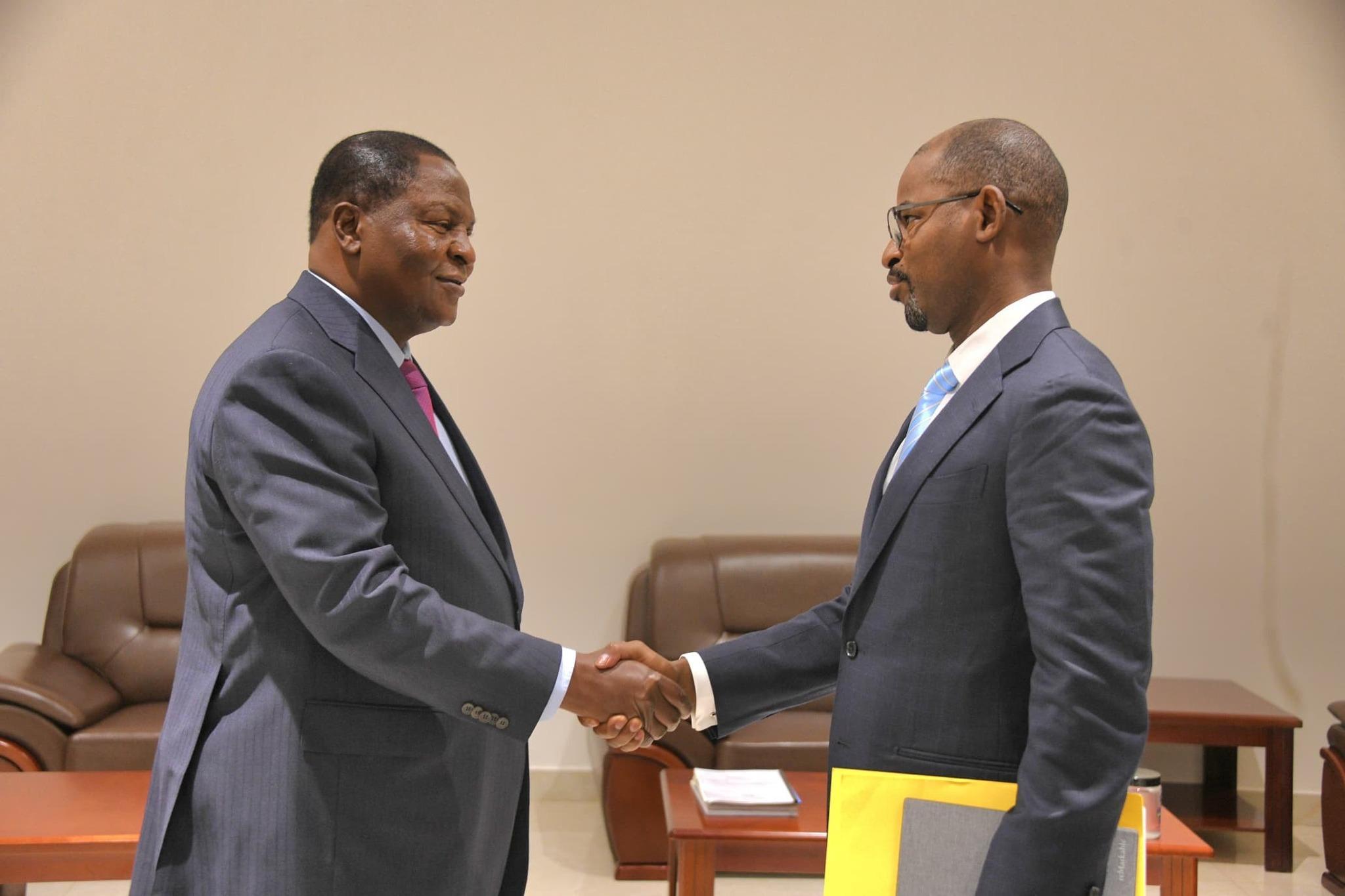 fructueux échanges du président Touadera avec le représentant résident du FMI fructueux échanges du président Touadera avec le représentant résident du FMI