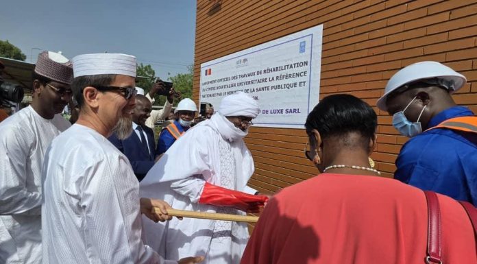 cérémonie des travaux de réhabilitation de deux CHU-RN et Renaissance de l’hôpital central de N’Djamena cérémonie des travaux de réhabilitation de deux CHU-RN et Renaissance de l'hôpital central de N'Djamena
