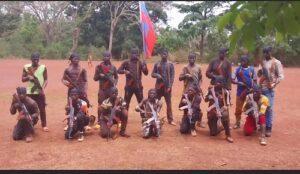 Les miliciens Azandé demandent à la CPS d’ouvrir des enquêtes sur les appuis militaires du gouvernement centrafricain et des mercenaires russes à leur mouvement Les miliciens Azandé demandent à la CPS d’ouvrir des enquêtes sur les appuis militaires du gouvernement centrafricain et des mercenaires russes à leur mouvement