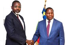 Réception Des Candidats Déchus, Symbole De Démocratie Réception Des Candidats Déchus, Symbole De Démocratie