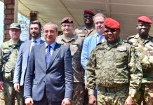 Diplomatie Militaire Pour Renforcer Capacités FACA Diplomatie Militaire Pour Renforcer Capacités FACA