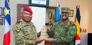 RCA Renforce Coopération Militaire Avec Ouganda RCA Renforce Coopération Militaire Avec Ouganda