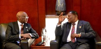 Échange Stratégique Entre Touadéra et Kaberuka à Addis-Abeba Échange Stratégique Entre Touadéra et Kaberuka à Addis-Abeba