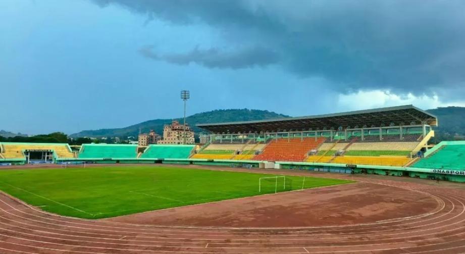 Réforme du Football et Lancement de la Super Ligue Réforme du Football et Lancement de la Super Ligue