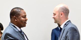 Bangui-Paris: Relance des Relations Centrafrique-France Bangui-Paris: Relance des Relations Centrafrique-France