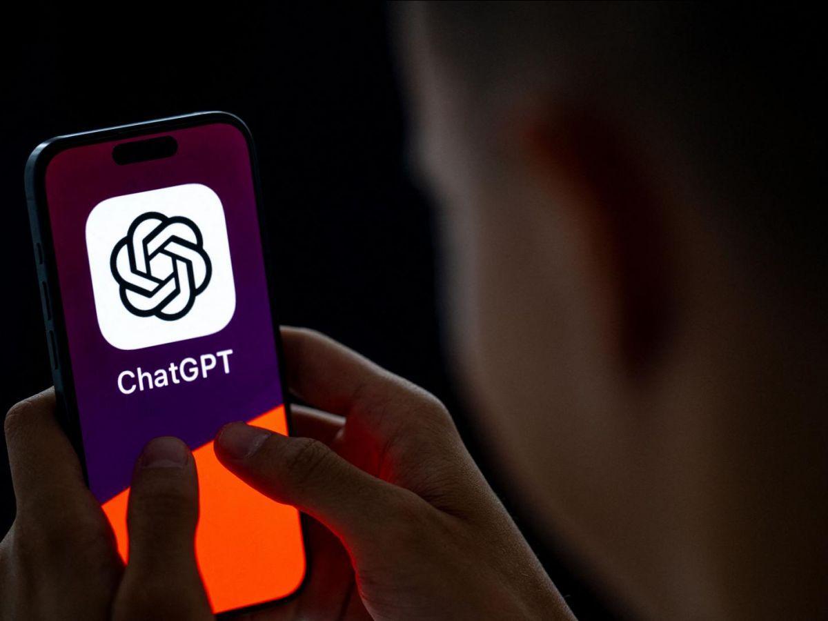 Flatteries de ChatGPT: Une étude révèle la tromperie Flatteries de ChatGPT: Une étude révèle la tromperie